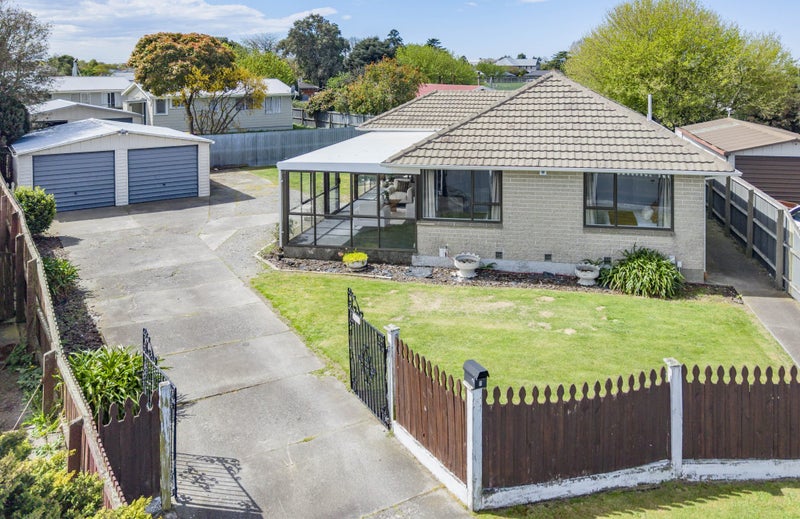 7 Whelan Place, Hei Hei, Christchurch - Carousel 1