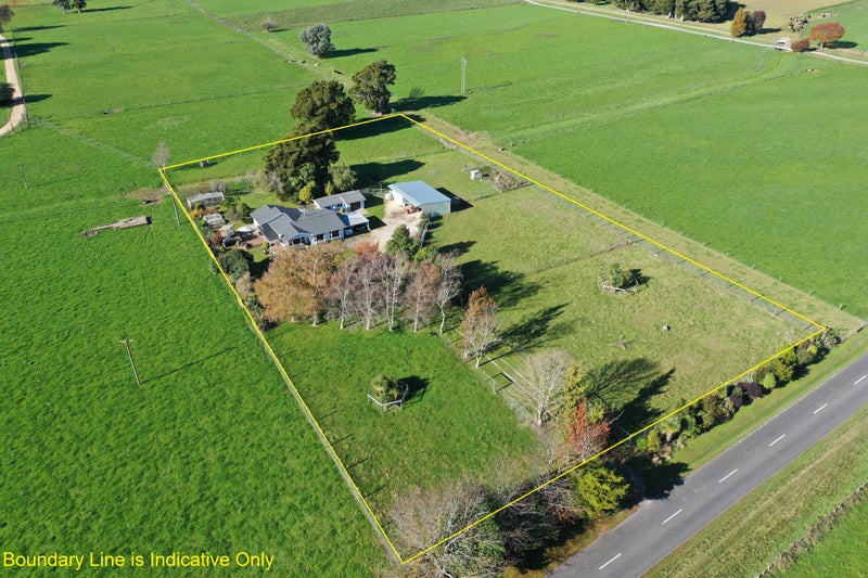 319 East Takaka Road, East Takaka - Carousel 2