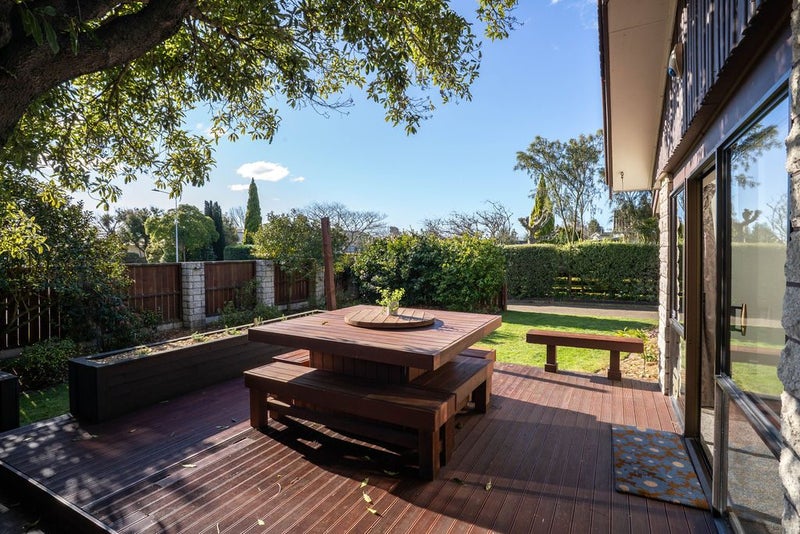 8 Oldham Crescent, Halswell, Christchurch - Carousel 1