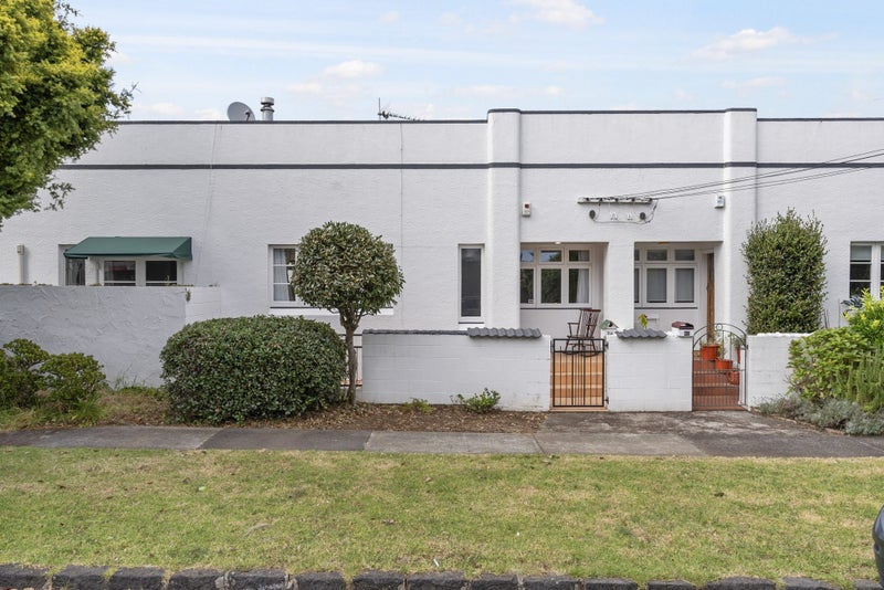 2B Foch Avenue, Mount Roskill, Auckland - Carousel 2