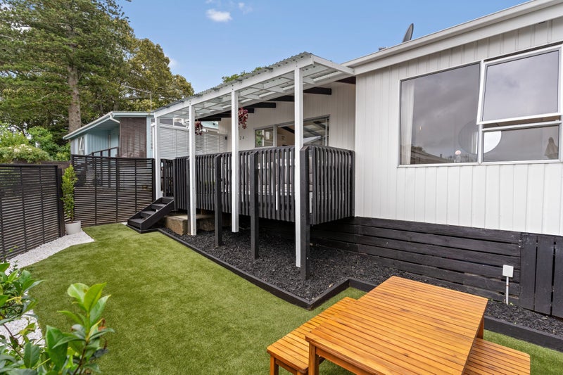 2/24 Arthur Street, Onehunga, Auckland - Carousel 1