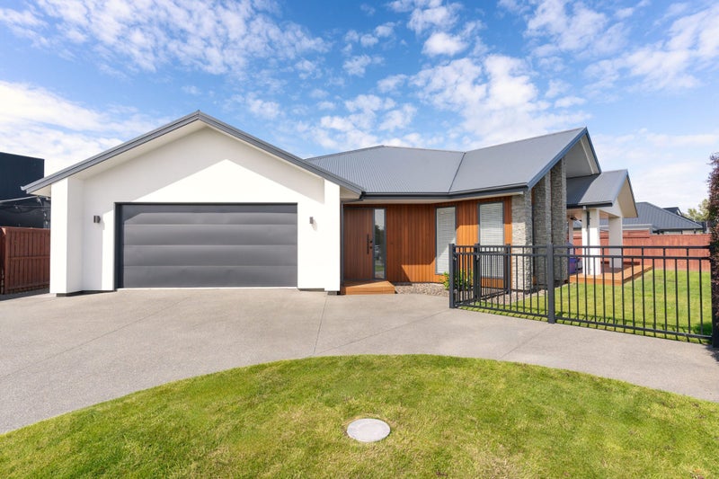 8 Napper Place, Halswell, Christchurch - Carousel 1