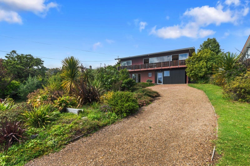 7 Te Ra Crescent, Diamond Harbour, Diamond Harbour - Carousel 2