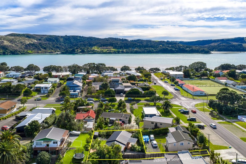 20 James Street, Raglan, Raglan - Carousel 29