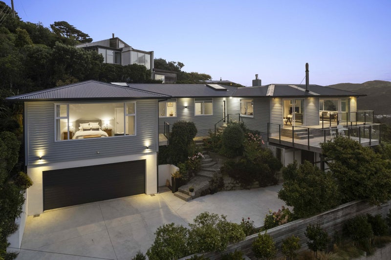 114 Weld Street, Wadestown, Wellington - Carousel 1