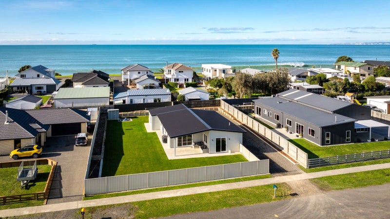 23 Pohutukawa Drive, Eskdale, Napier - Carousel 22
