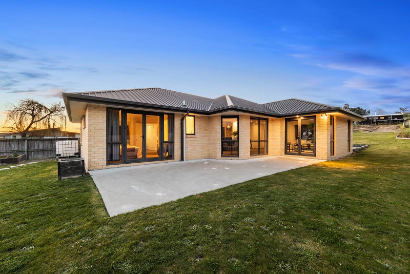 58B Osborne Road, Amberley, Amberley - Carousel 1