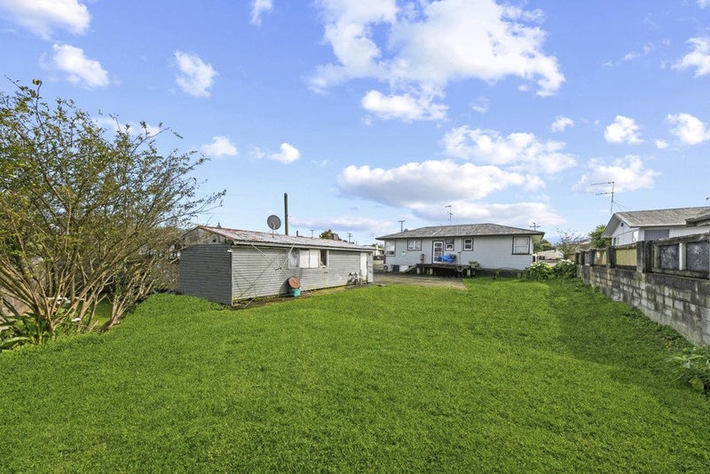 59 Sheehan Avenue, Papakura, Papakura - Carousel 18