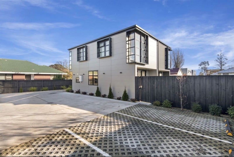 2/68 Barbour Street, Waltham, Christchurch City, Canterbury - Carousel 12