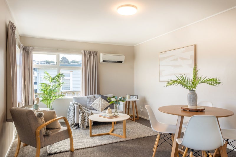 1/27 Byron Street, Miramar, Wellington - Carousel 2