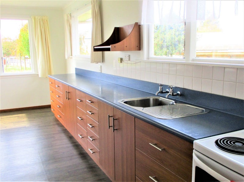 12 McNair Road, Temuka, Temuka - Carousel 2