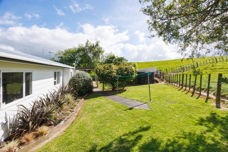 452 Watershed Road, Bunnythorpe, Palmerston North - Carousel 20