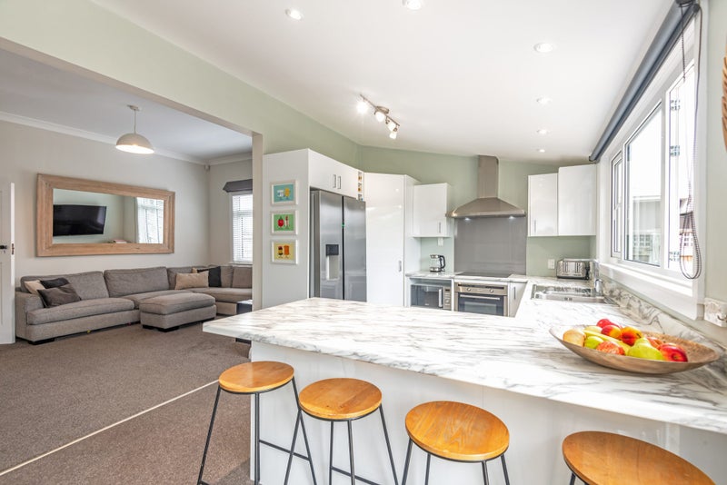96 Aorangi Street, Feilding, Feilding - Carousel 1