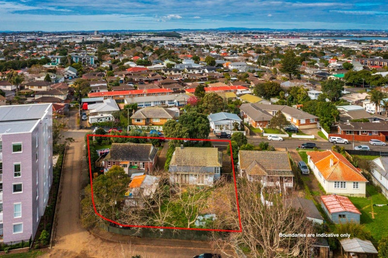 18 Wade Avenue, Onehunga, Auckland - Carousel 1