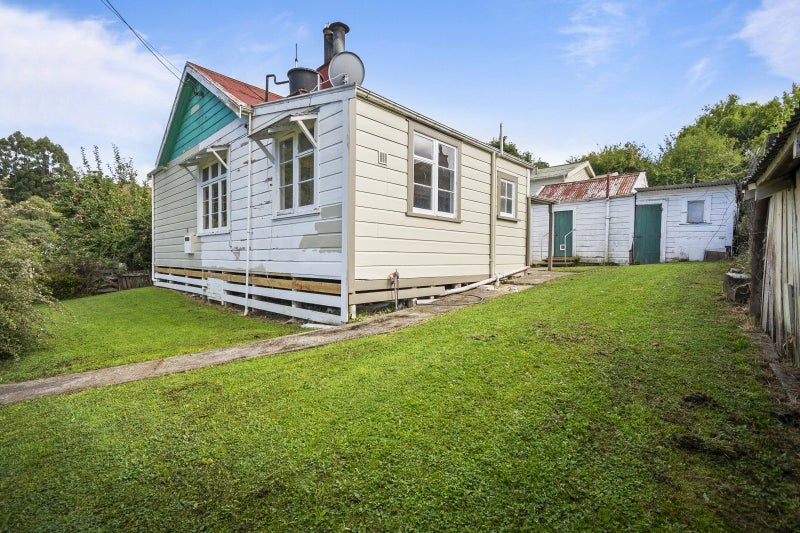 7 Wren Street, Taihape - Carousel 2