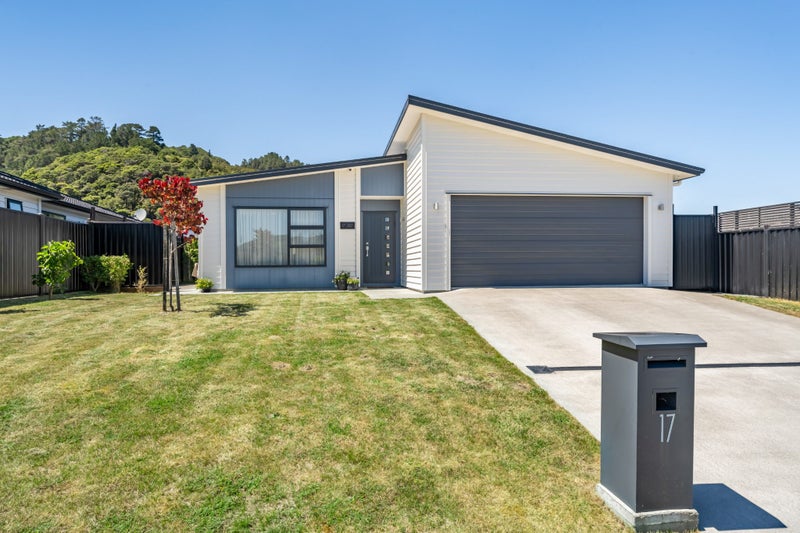 17 Buddle Road, Wallaceville, Upper Hutt - Carousel 1