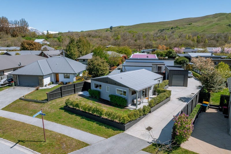 31A Mavora Road, Lake Hayes, Queenstown - Carousel 21