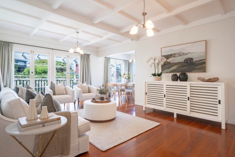 272 Beach Road, Campbells Bay, Auckland - Carousel 2