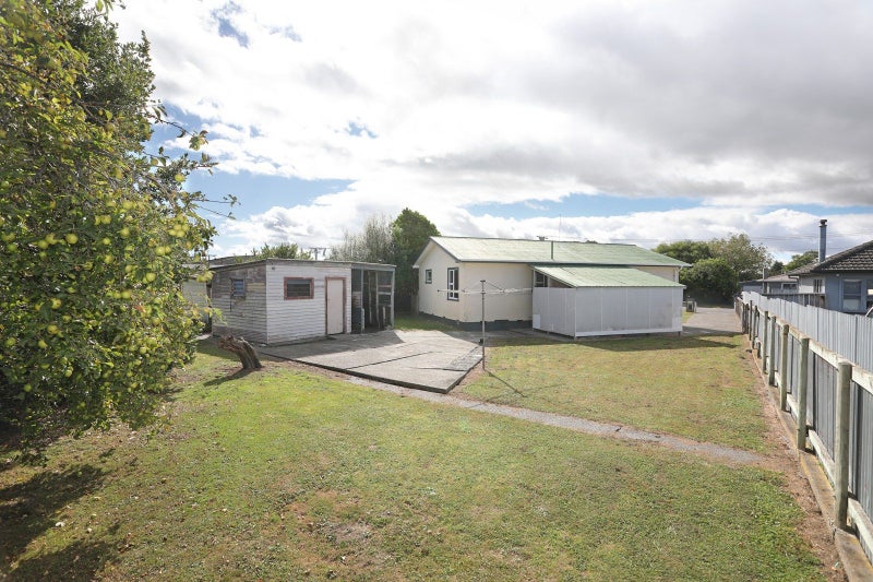 24 Andrew Street, Feilding, Feilding - Carousel 2