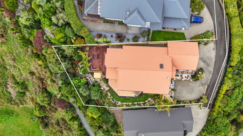 9 Zeehaen Place, Britannia Heights, Nelson - Carousel 21