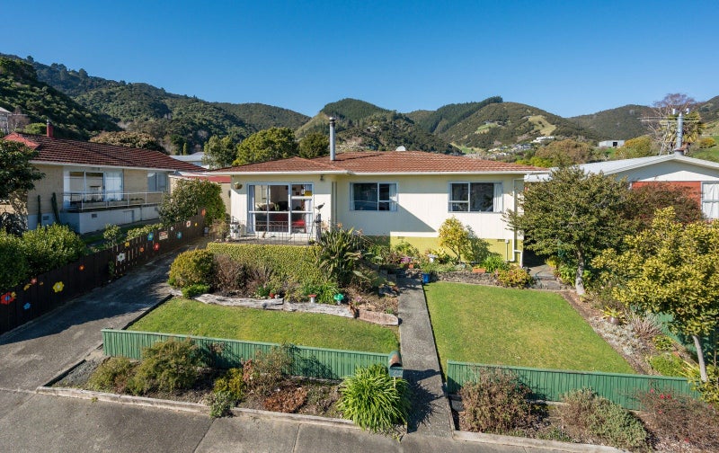 5 Naumai Street, Atawhai, Nelson - Carousel 1