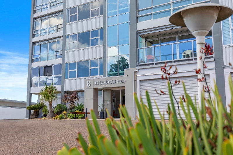 8 Elizabeth Street, Tauranga, Tauranga - Carousel 2