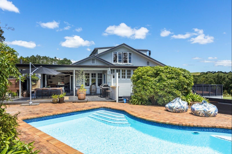 2 Pinestead Reach, Stillwater - Carousel 2