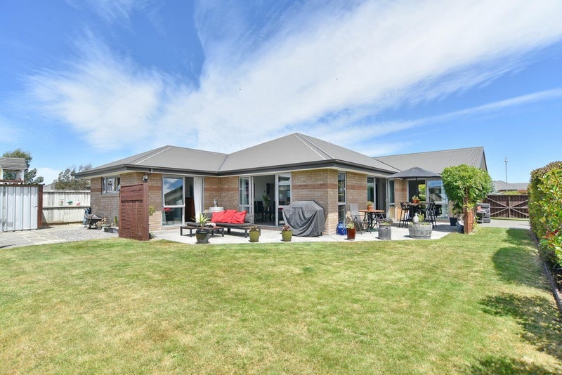 2 Foxton Drive, Kaiapoi, Kaiapoi - Carousel 1