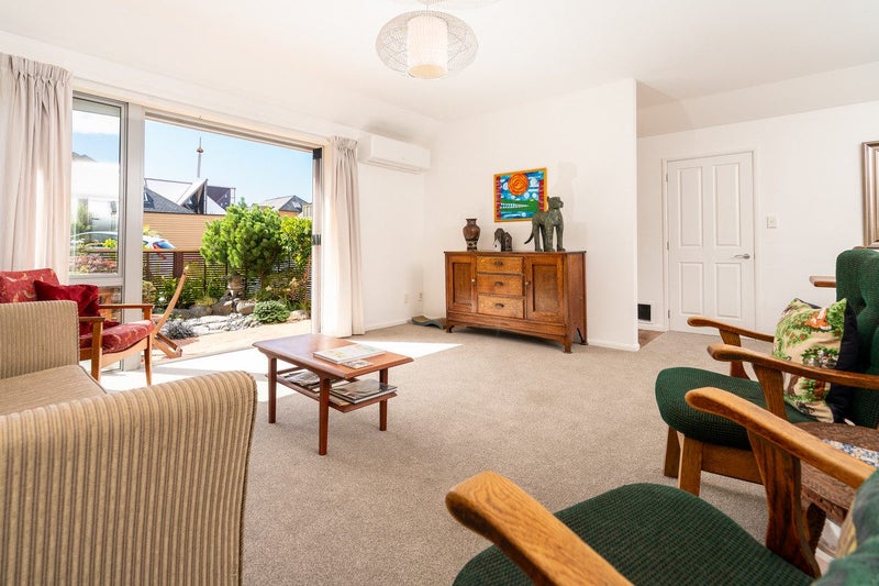 10 Futuna Close, Karori, Wellington - Carousel 2
