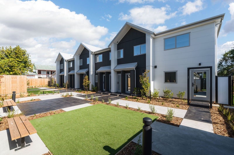 3/17 Winchester Street, Merivale, Christchurch - Carousel 1