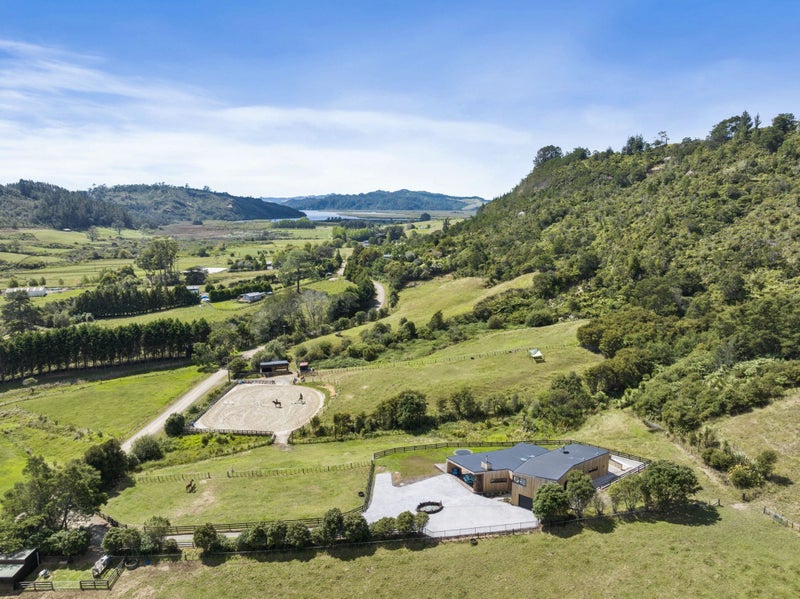 28 Hodge Road, Coroglen, Whitianga - Carousel 1