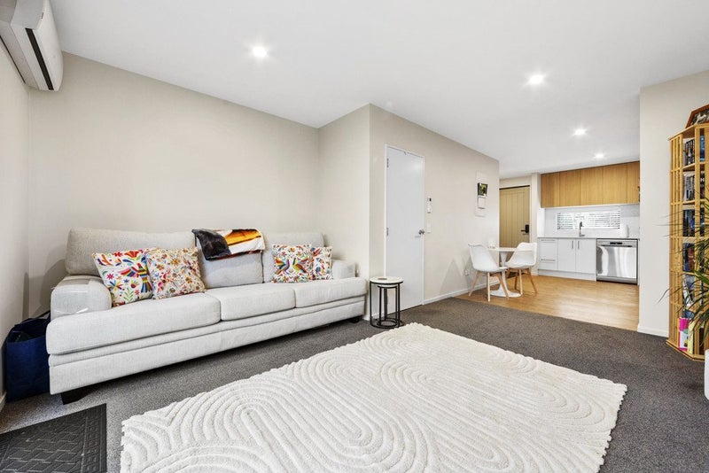 4/27 Bartlett Street, Riccarton, Christchurch - Carousel 1