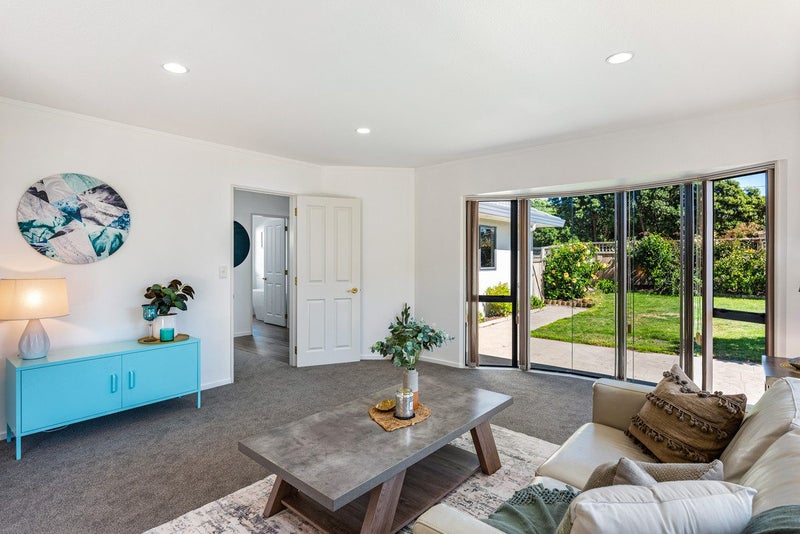 82 Manly Street, Paraparaumu Beach, Paraparaumu - Carousel 2