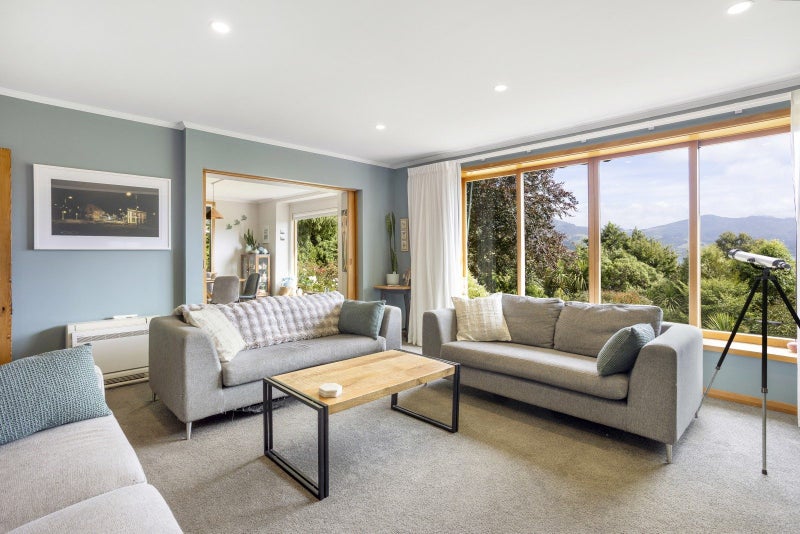 2 Roebuck Rise, Broad Bay, Dunedin - Carousel 2