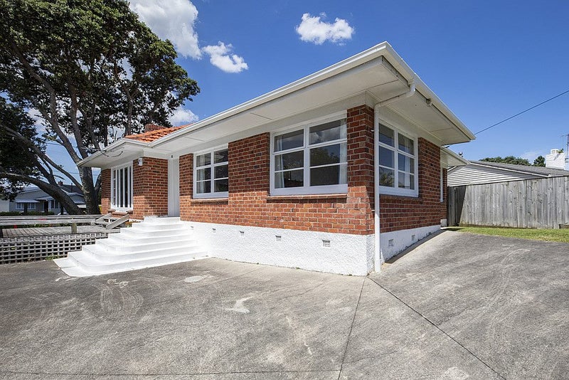 51 Oranga Avenue, Onehunga, Auckland - Carousel 2