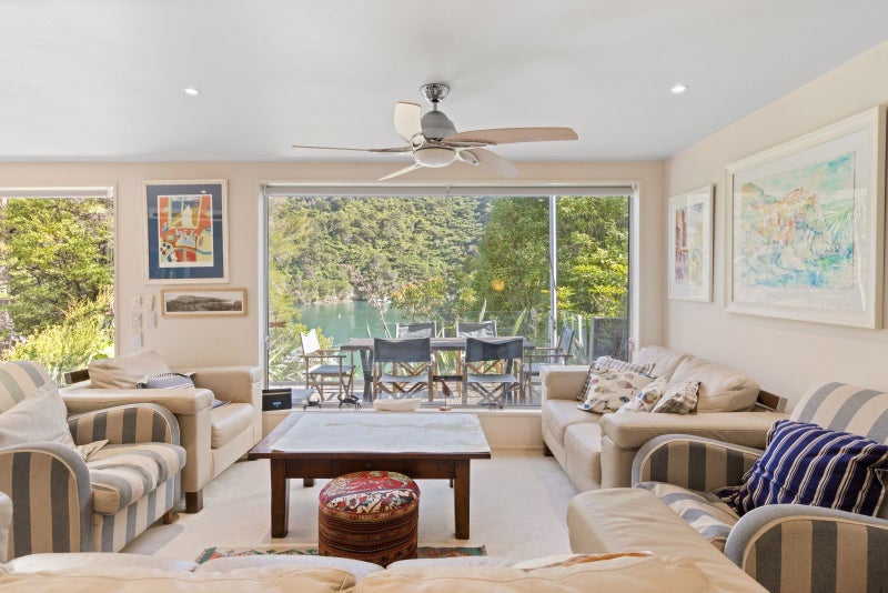 0 Fence Bay, Onahau Bay, Marlborough Sounds - Carousel 2