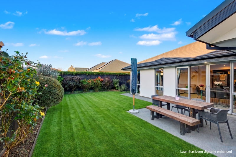 12 Oakdene Place, Halswell, Christchurch - Carousel 1