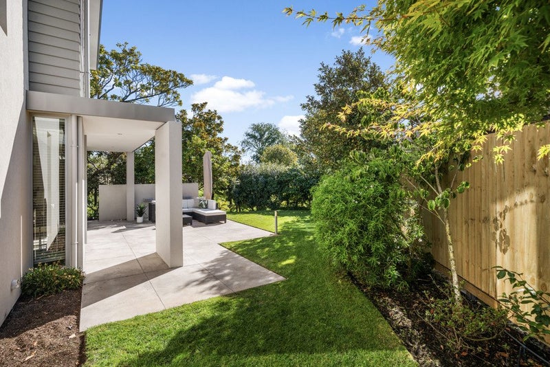 16A Highgate Avenue, Merivale, Christchurch - Carousel 2