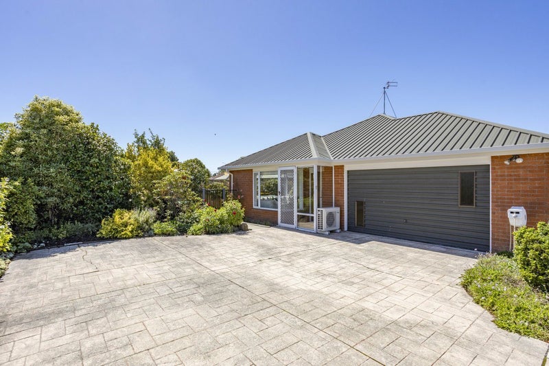 2/23A Meadow Street, Papanui, Christchurch - Carousel 1