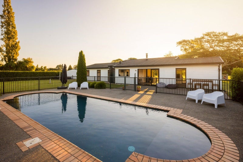 48 Peake Road, Cambridge, Waipa, Waikato - Carousel 2