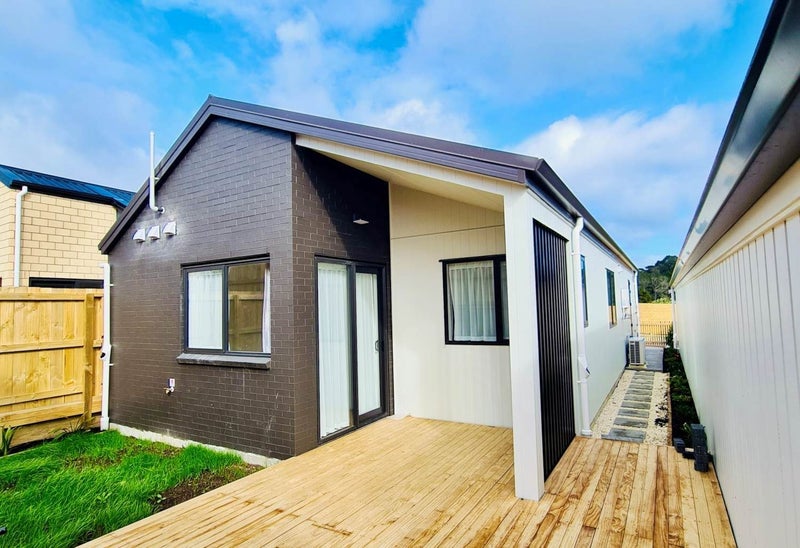 44 Biokovo Street, Massey, Auckland - Carousel 2