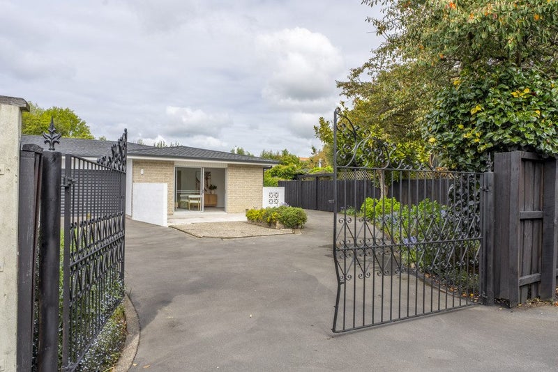 2/367A Withells Road, Avonhead, Christchurch - Carousel 1