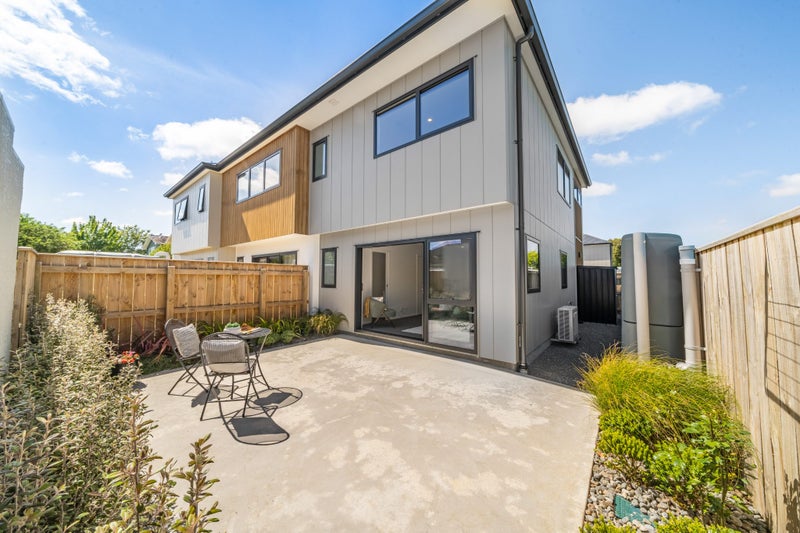 9/104 Martin Street, Wallaceville, Upper Hutt - Carousel 1