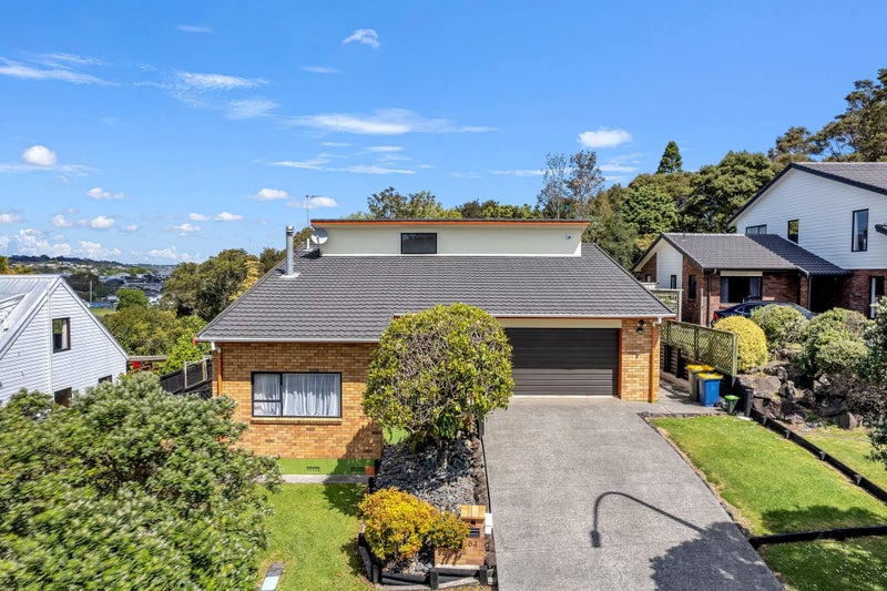 64 Rhinevale Close, Henderson, Auckland - Carousel 1