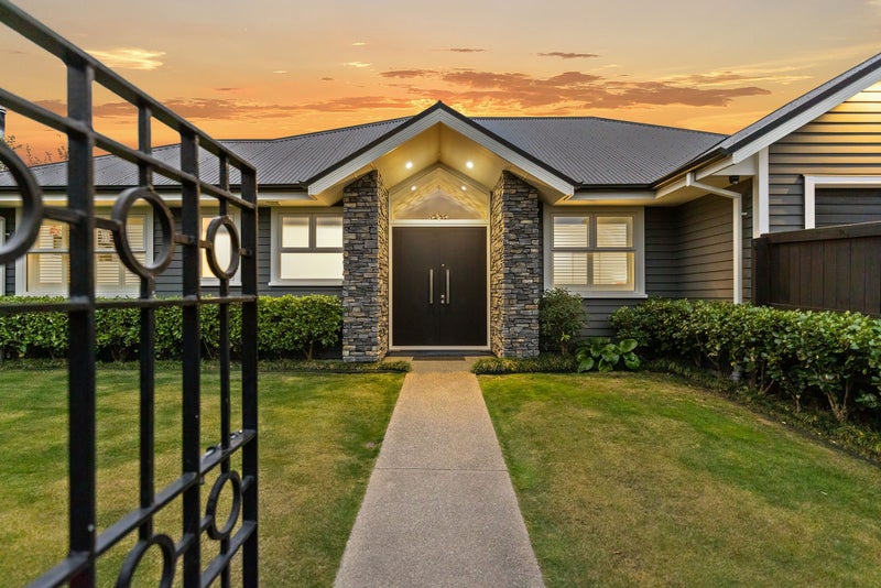 95 Office Road, Merivale, Christchurch - Carousel 2