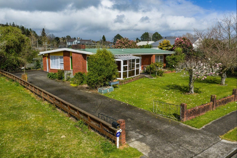 7 Rata Street, Inglewood, Inglewood - Carousel 1