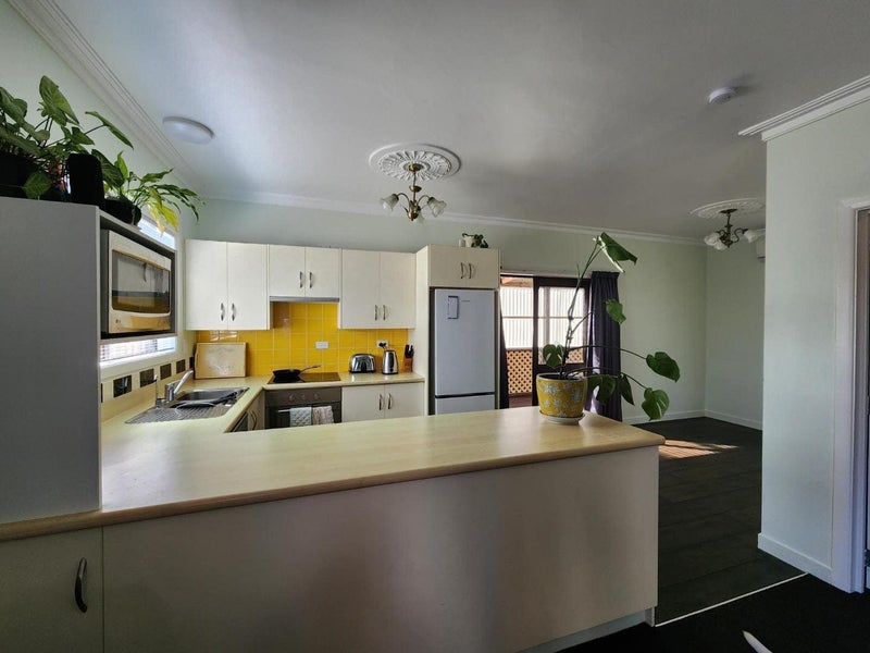 143 Ngamotu Road, Spotswood, New Plymouth, Taranaki - Carousel 2