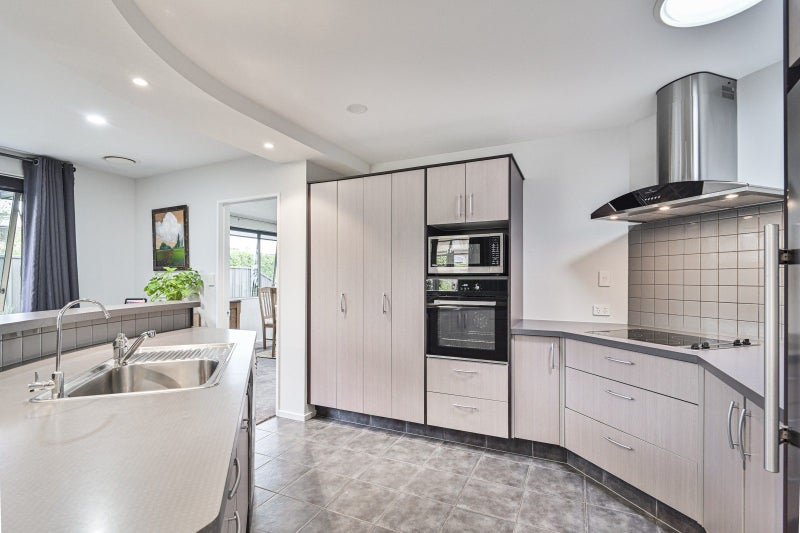 95 Ferry Road, Clive, Clive - Carousel 2