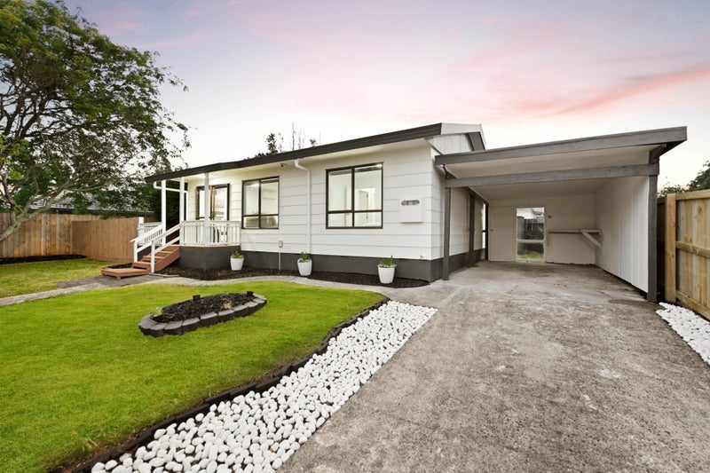 24A Lloyd Drive, Nawton, Hamilton - Carousel 1