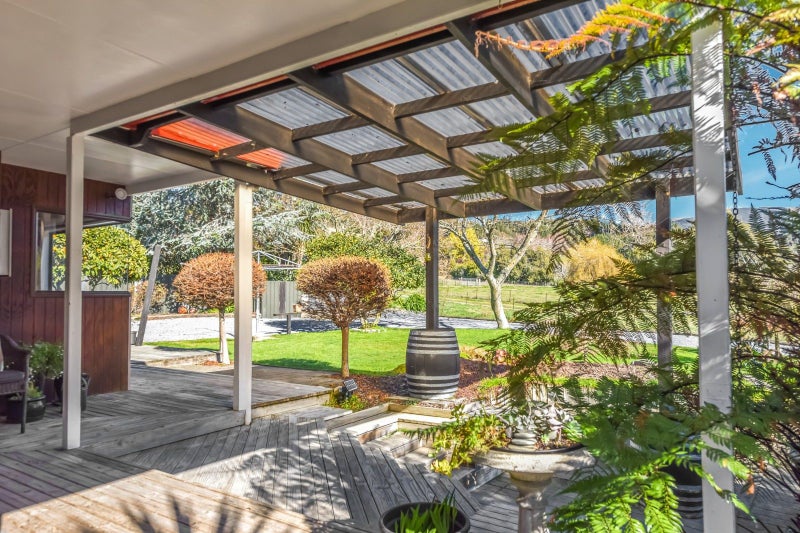 21 Mickell Road, Brooklyn - Carousel 26